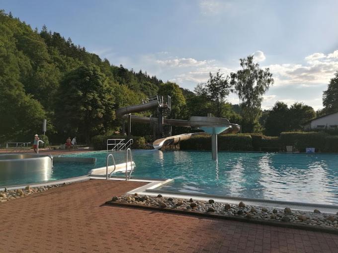 Ferienhaus Hescheld With Private Jacuzzi Hellenthal Luaran gambar