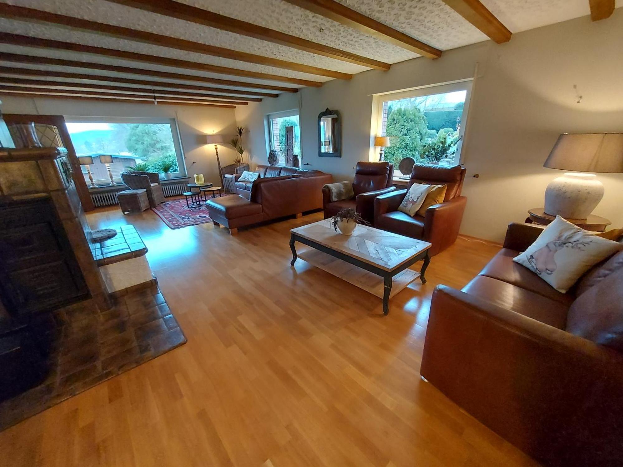 Ferienhaus Hescheld With Private Jacuzzi Hellenthal Luaran gambar