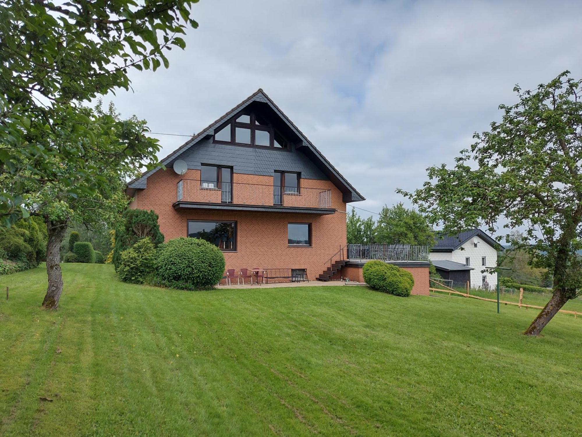 Ferienhaus Hescheld With Private Jacuzzi Hellenthal Luaran gambar